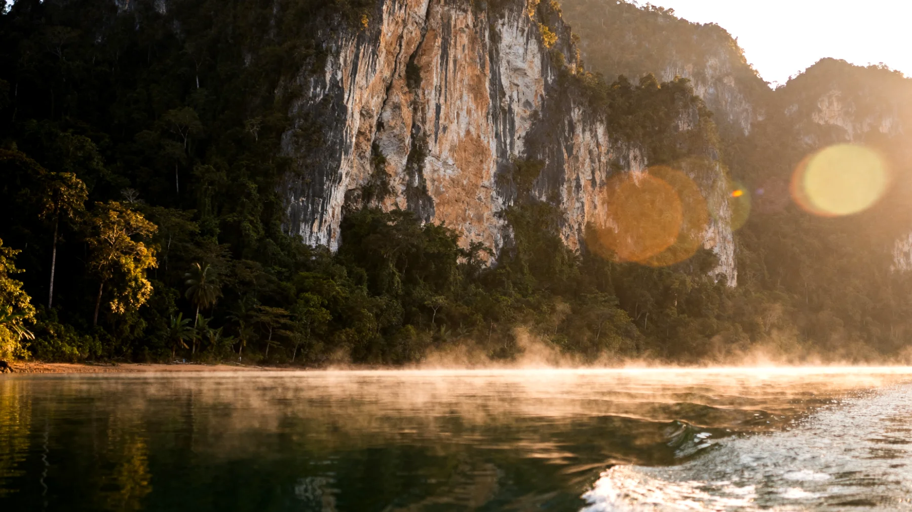 Khao Sok National Park con Cheow Lan Lake"